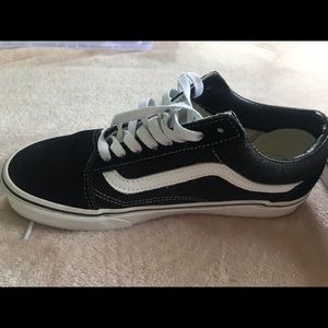 Old Skool Vans only worn twice